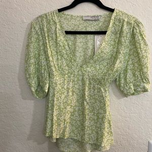 Green floral tie back puff sleeve blouse medium